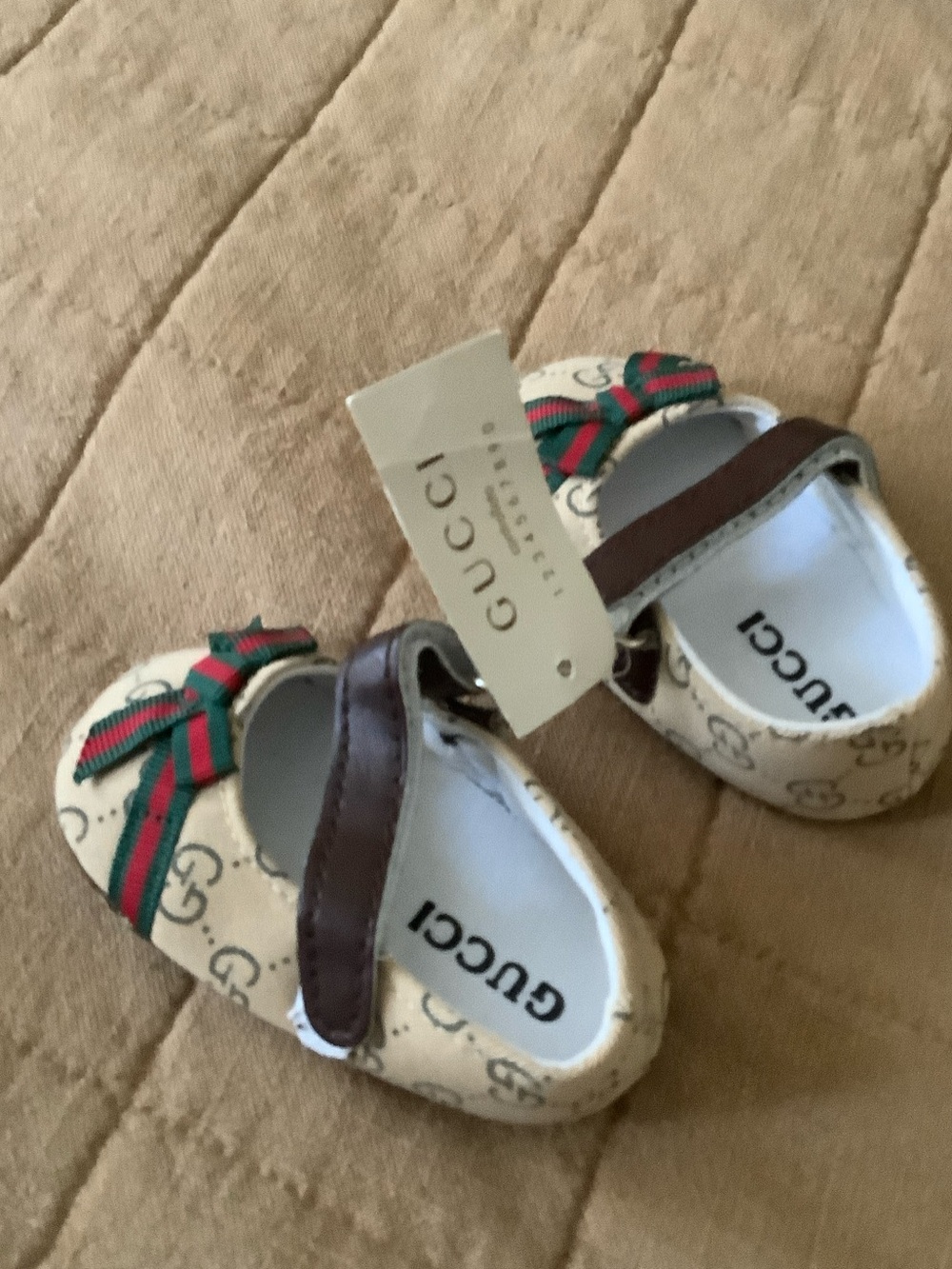 Gucci Baby GG Mary Janes in Cream with Brown and Green-Red Ribbon
